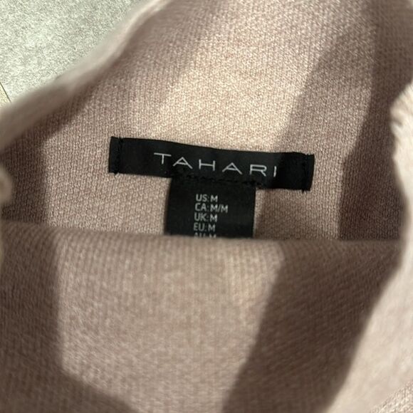 Tahari Mockneck Pullover Medium Jewel Sleeve Detail - Picture 5 of 5